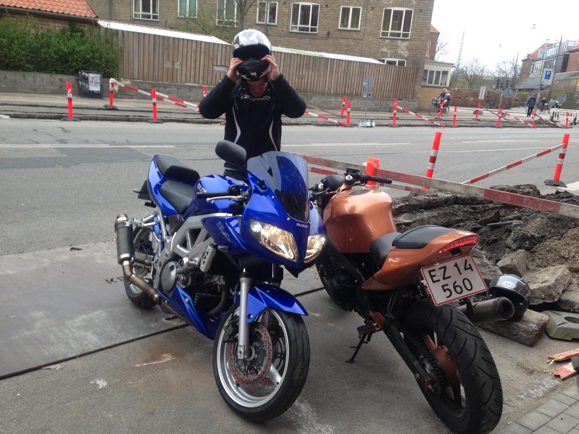 Honda CBR  600 2F billede 8