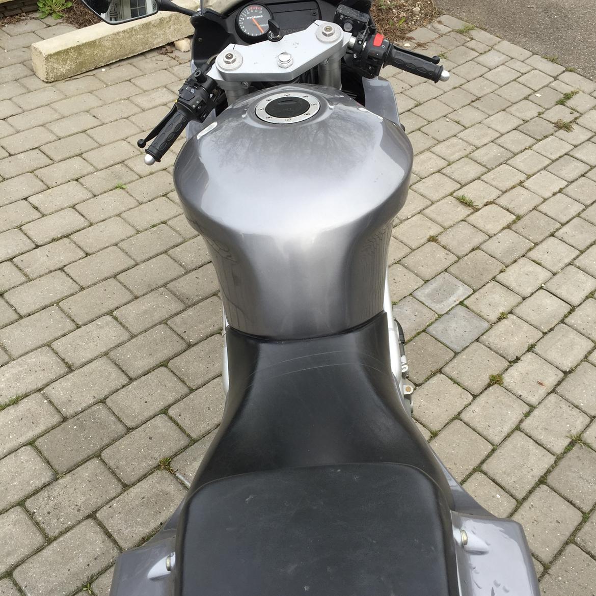 Hyosung GT650SL Sport (Solgt) billede 2