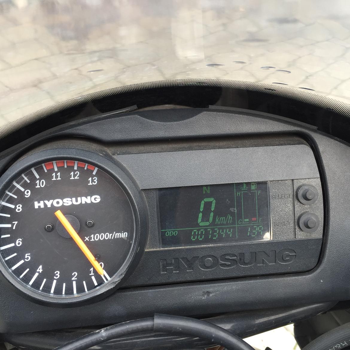 Hyosung GT650SL Sport (Solgt) billede 6
