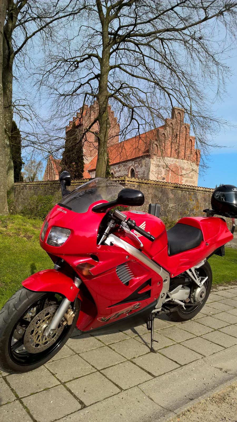 Honda VFR 750 RC36-2 billede 15