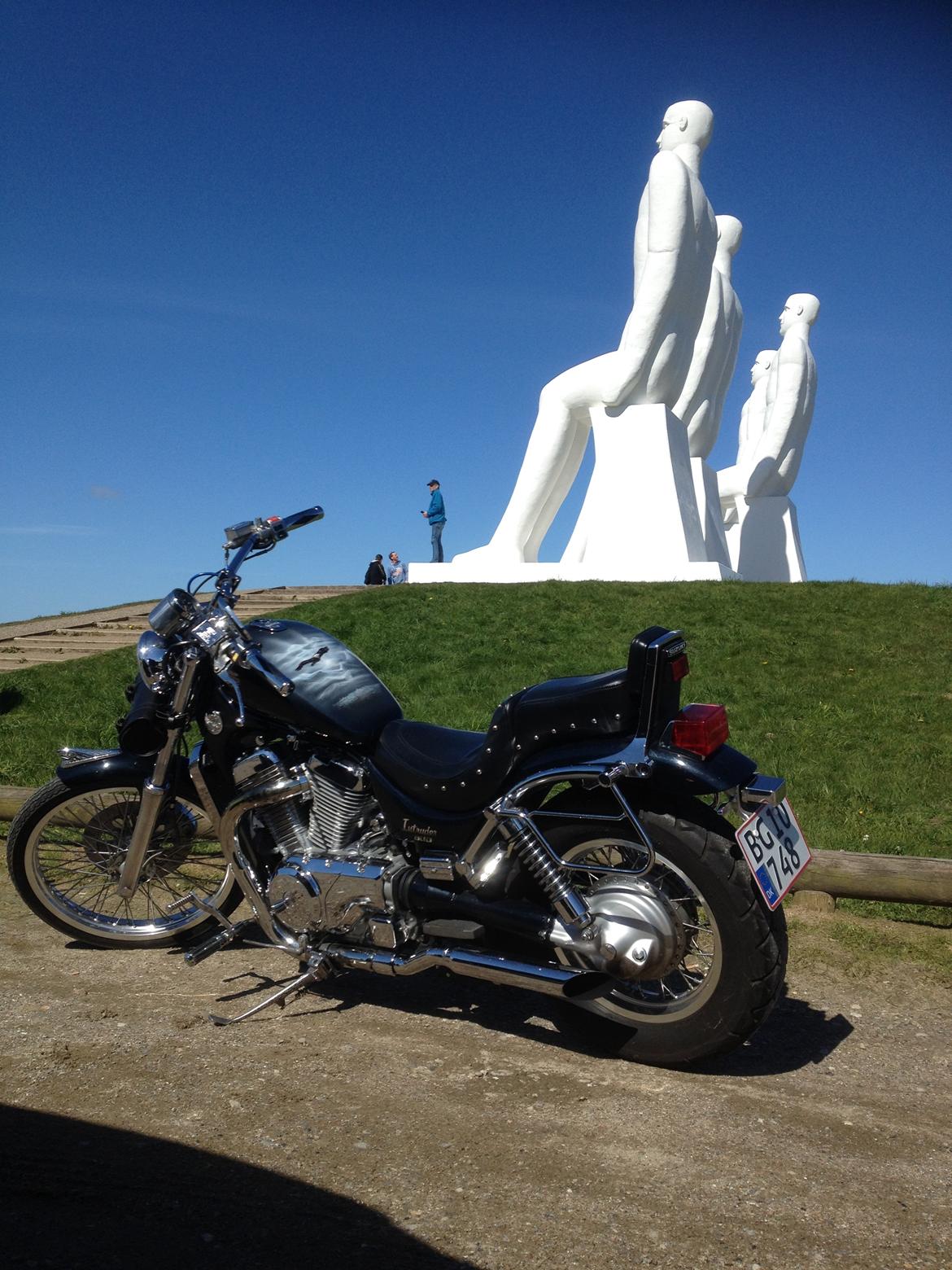 Suzuki Intruder VS800 billede 9