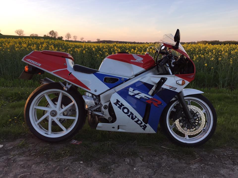 Honda VFR 400R NC30 billede 1