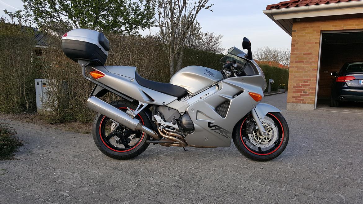 Honda VFR 800 billede 9