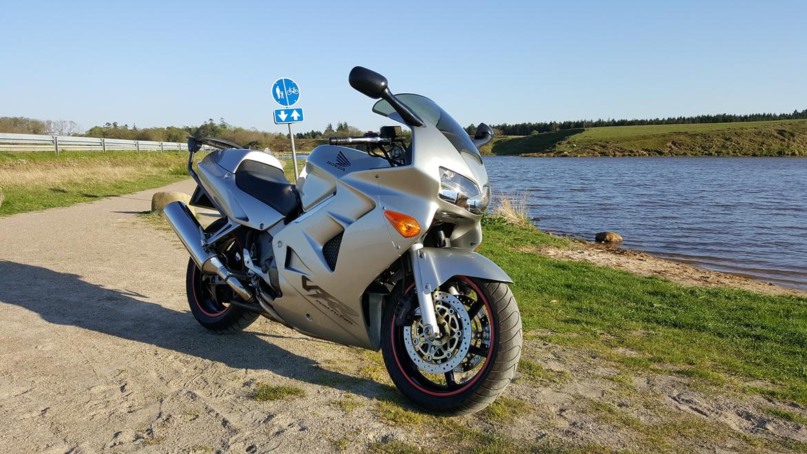Honda VFR 800 billede 7