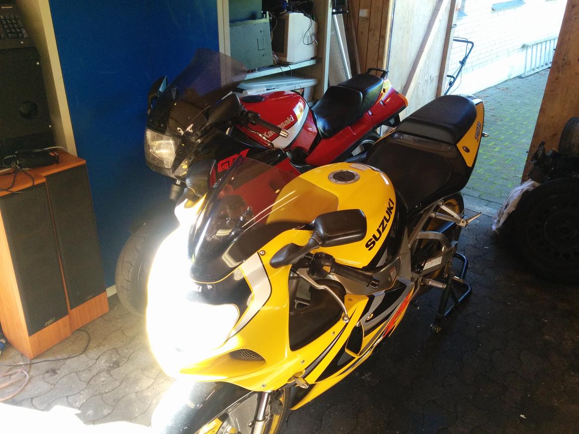 Suzuki GSX-R750 Solgt billede 4