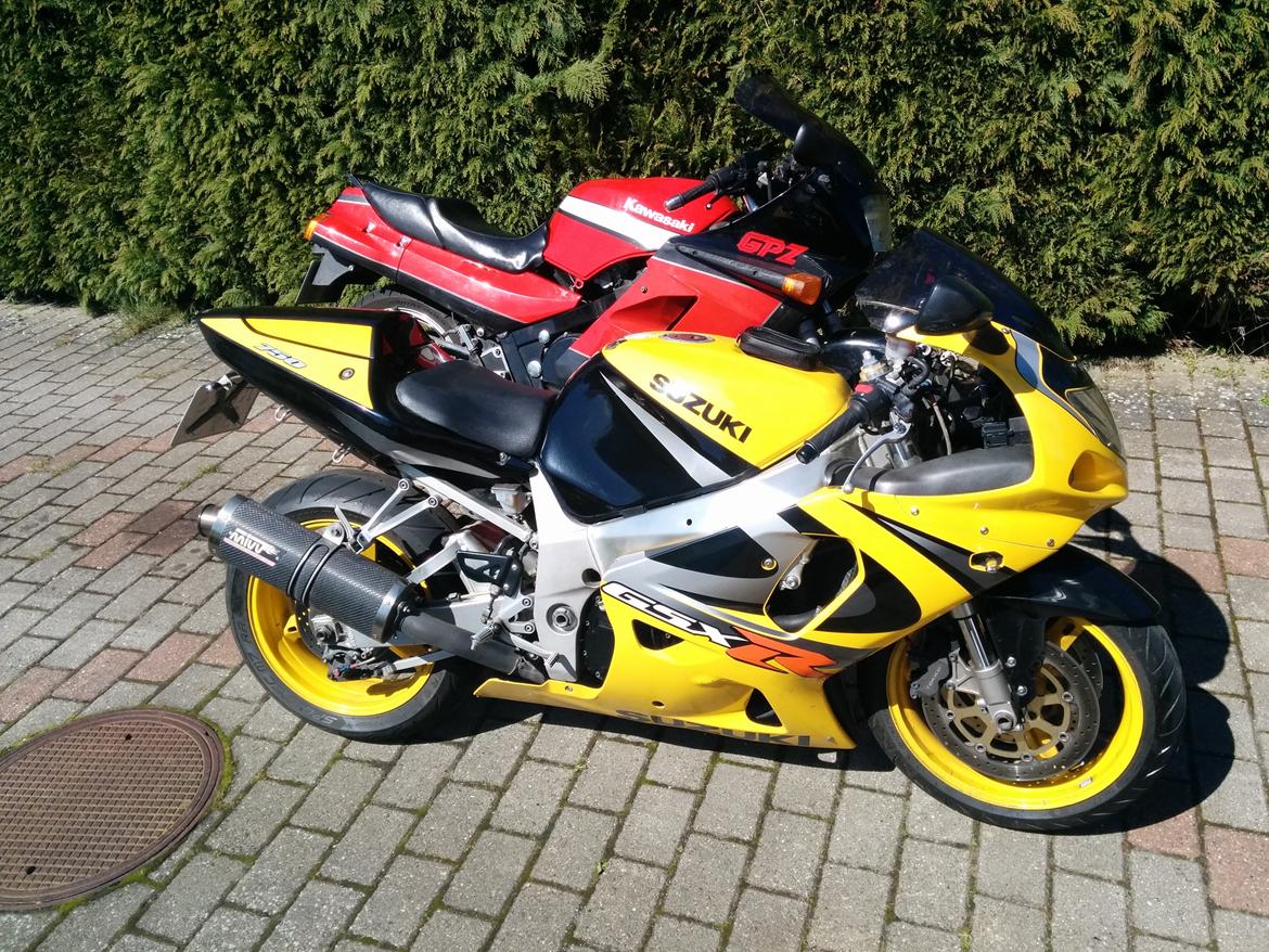 Suzuki GSX-R750 Solgt billede 6
