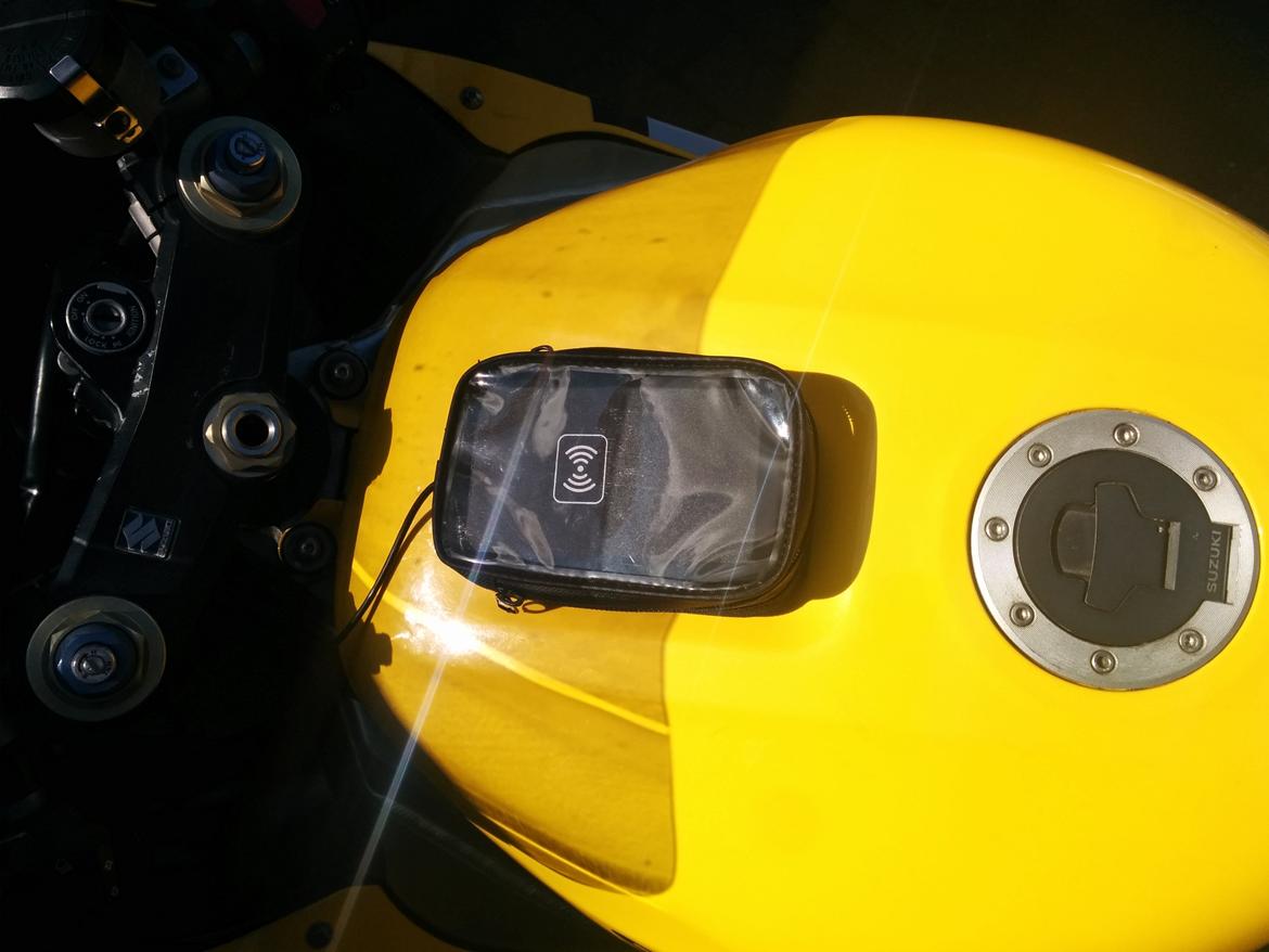 Suzuki GSX-R750 Solgt billede 9