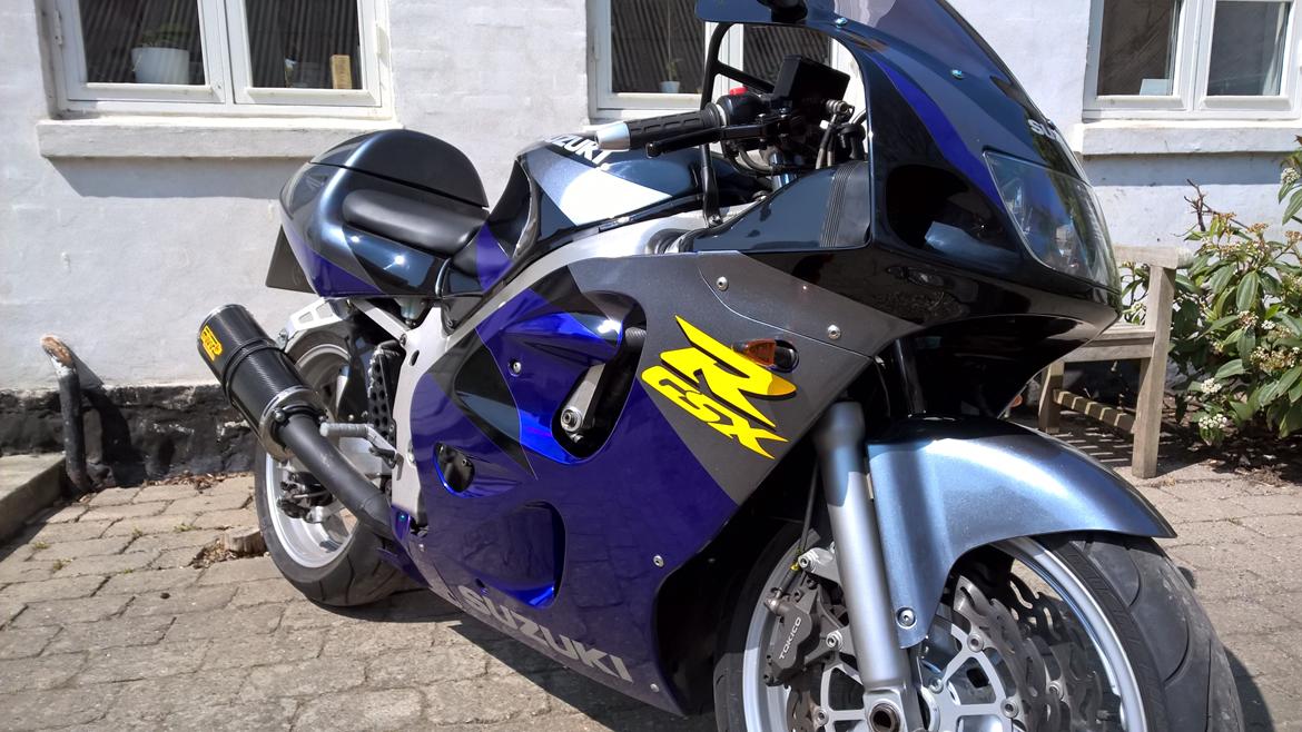 Suzuki GSX-R 600 SRAD [SOLGT] billede 6