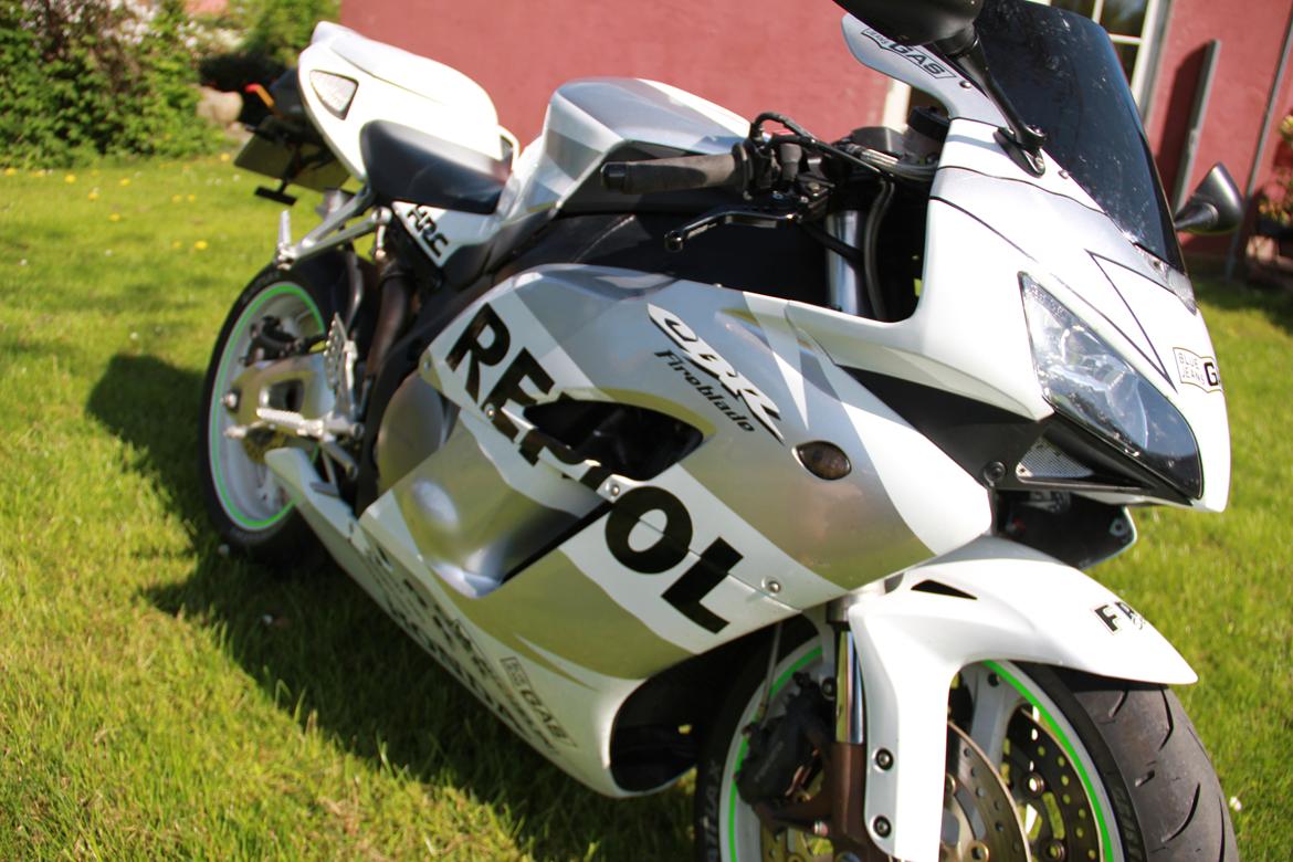 Honda CBR 1000 RR  ***solgt*** billede 8