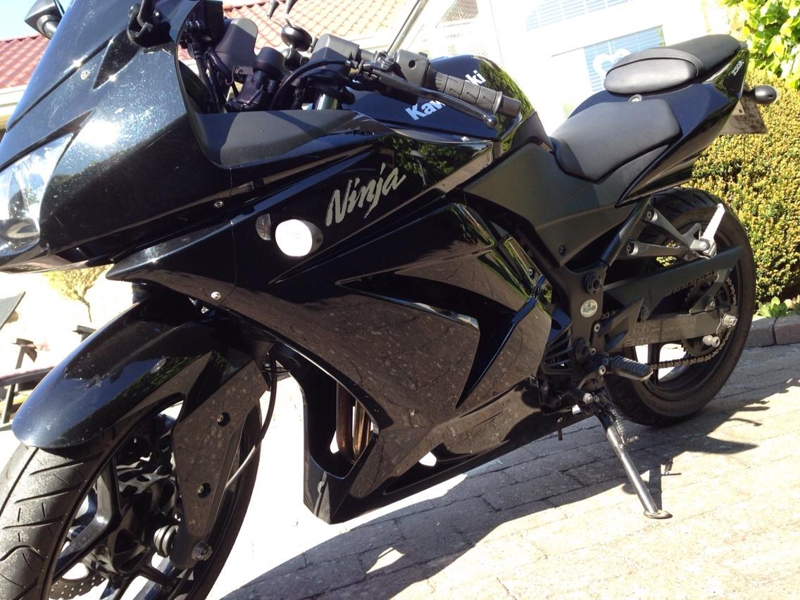 Kawasaki Ninja 250r billede 4