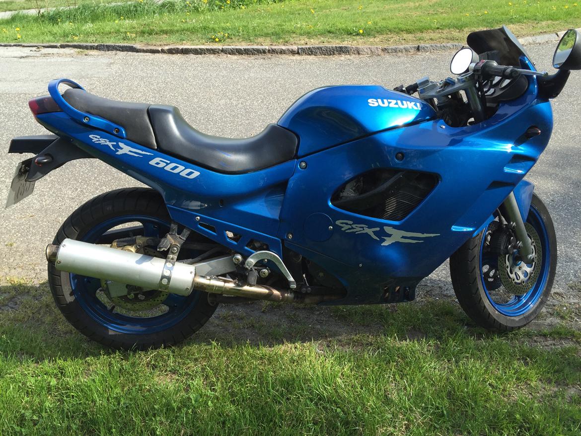 Suzuki gsx600f billede 1