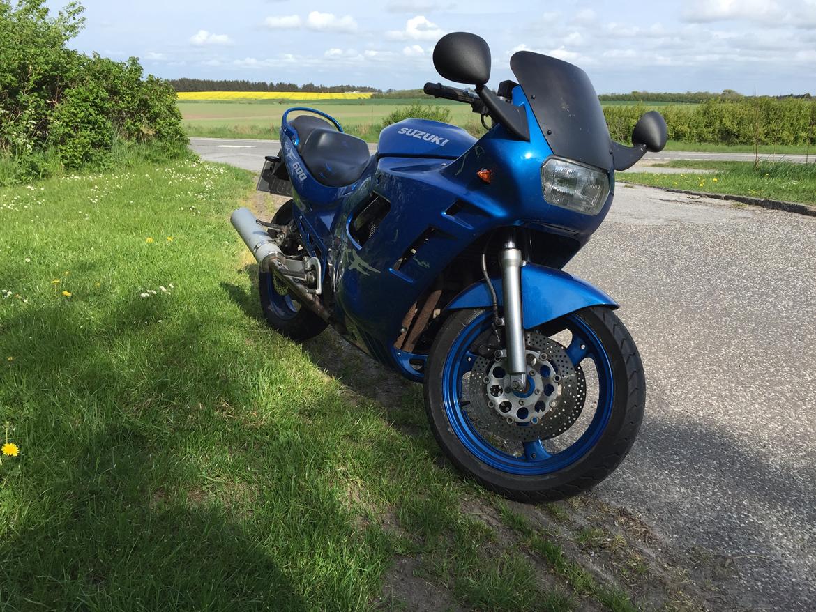 Suzuki gsx600f billede 3