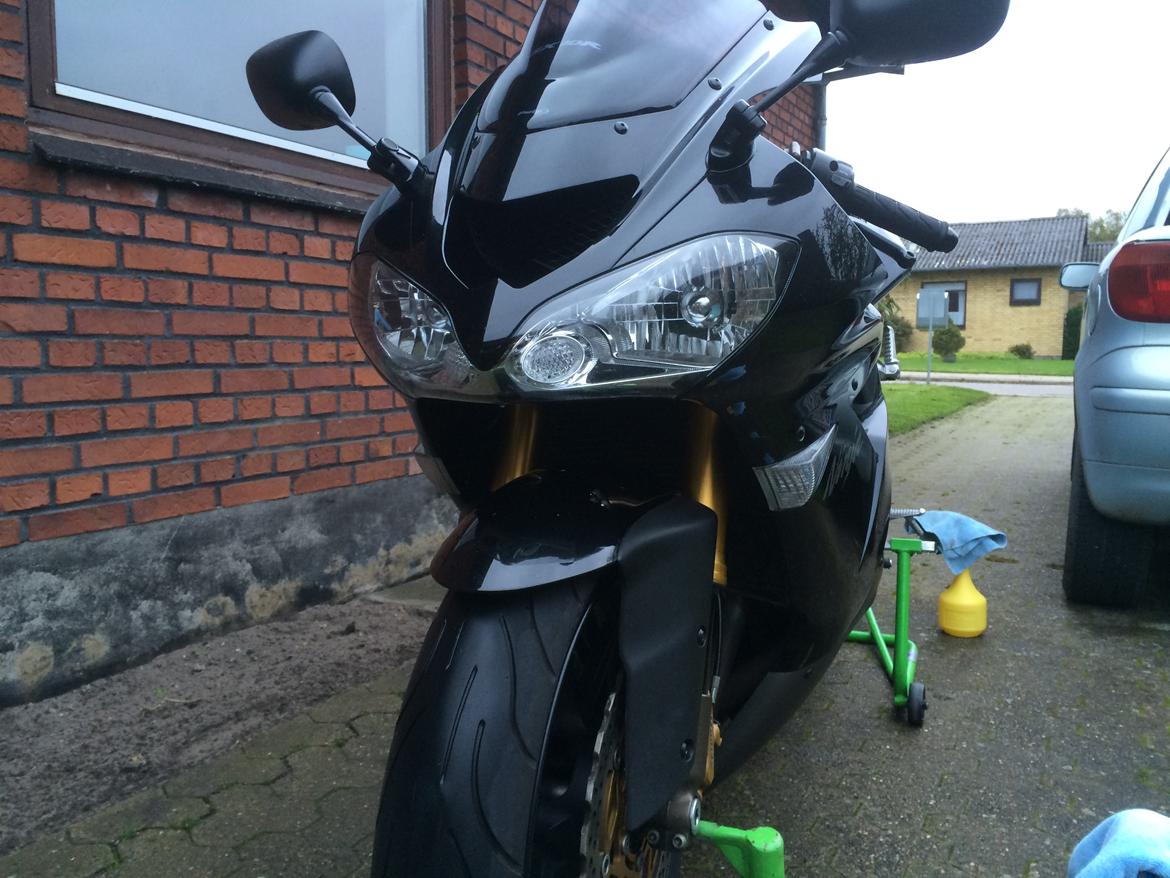 Kawasaki ZX10R billede 6