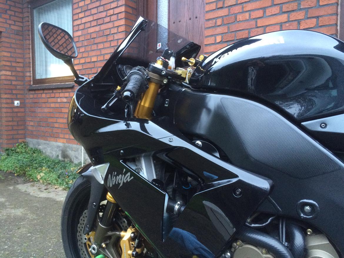 Kawasaki ZX10R billede 15