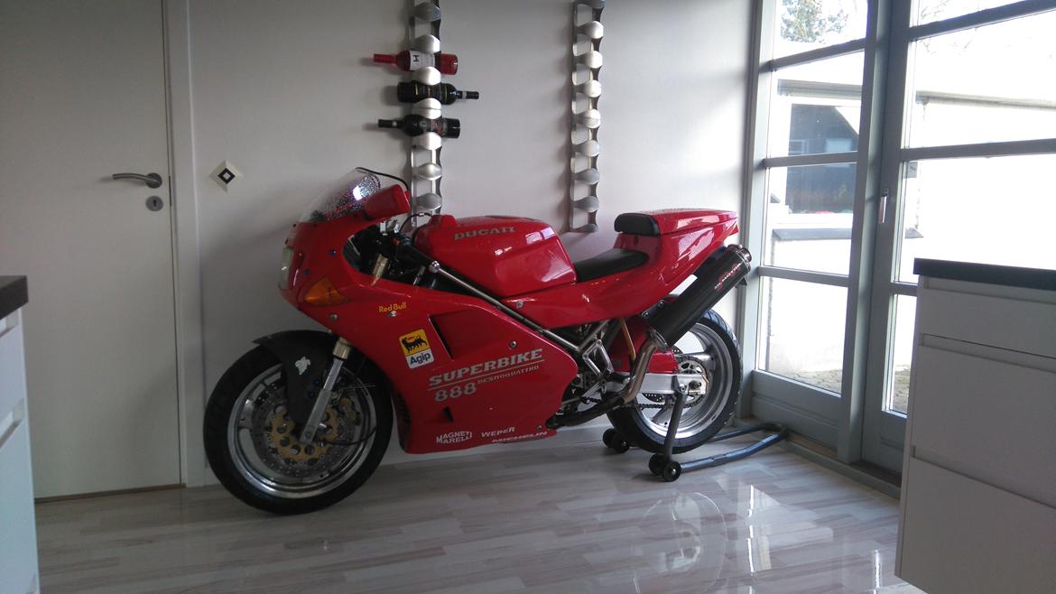 Ducati 888 billede 11