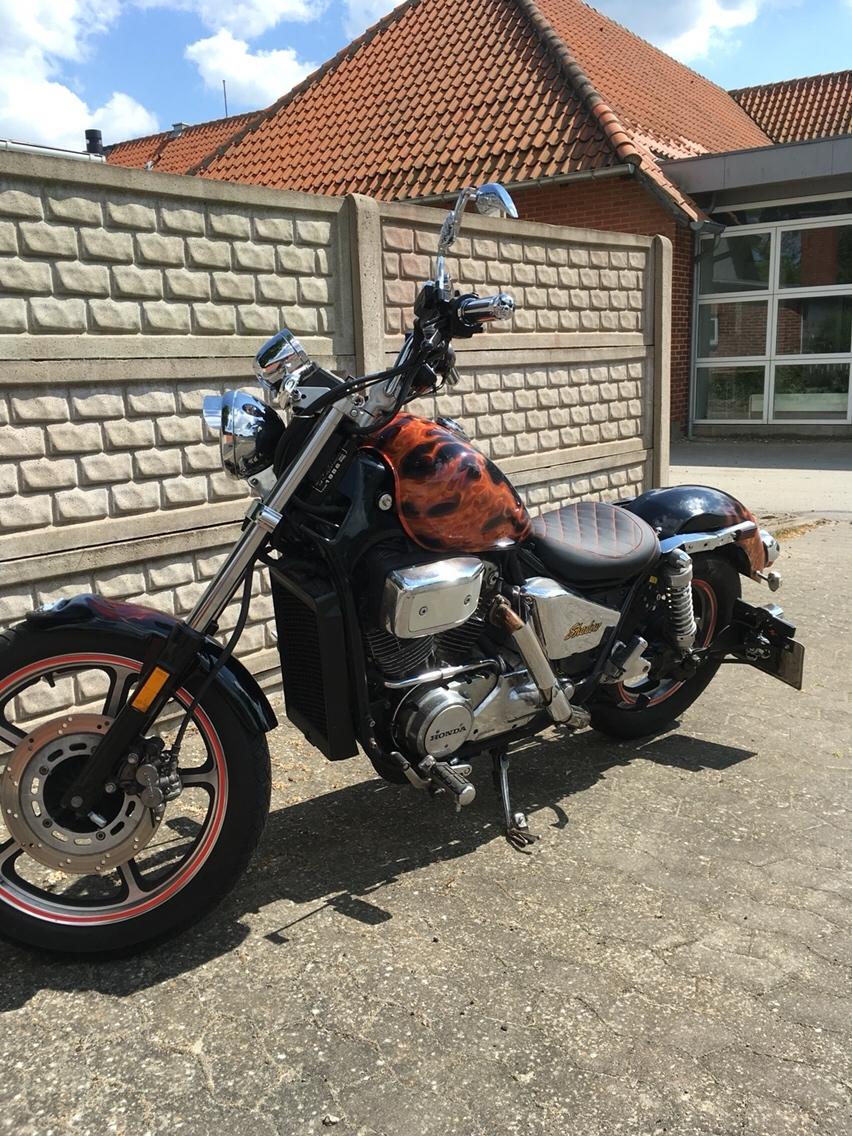 Honda Vt 750 shadow (solgt) billede 5