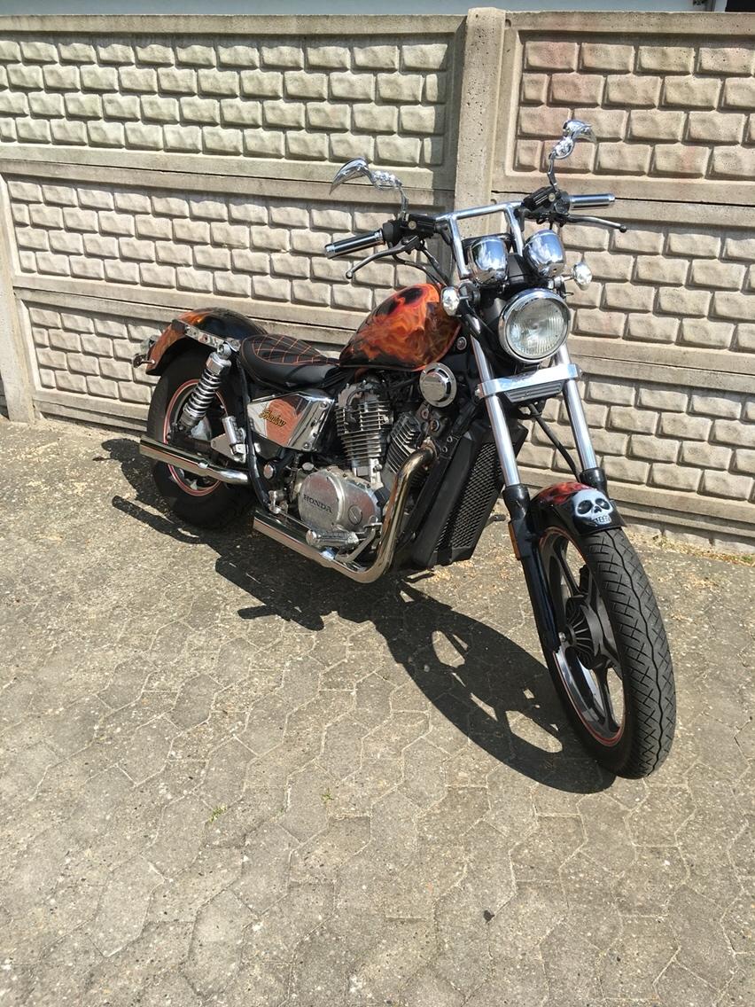 Honda Vt 750 shadow (solgt) billede 12