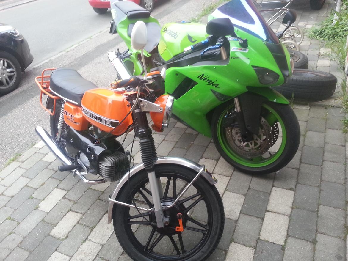 Kawasaki Ninja ZXR750 H1 billede 16