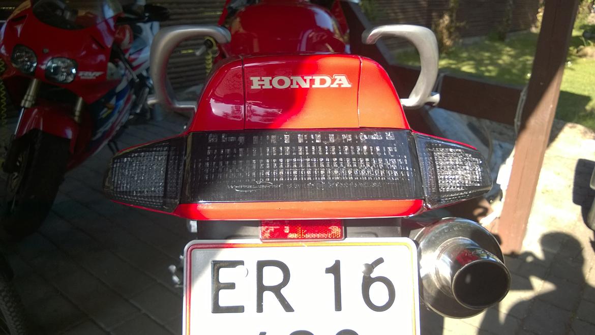 Honda VFR 750 RC36-1 billede 13