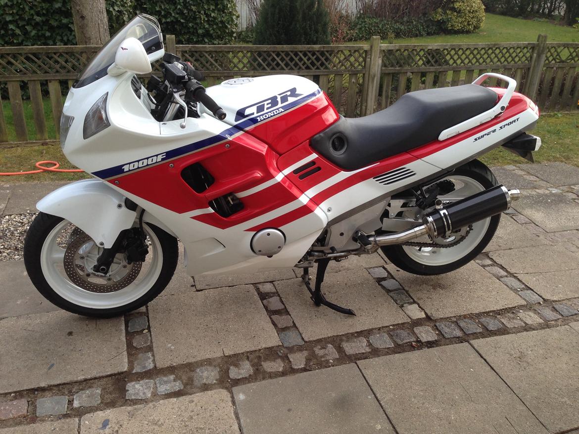 Honda Cbr 1000f sc24 billede 6