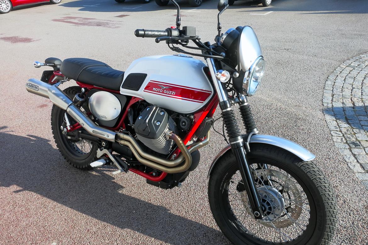 Moto Guzzi V7 II Stornello - Moto Guzzi V7 II Stornello 2016 billede 2