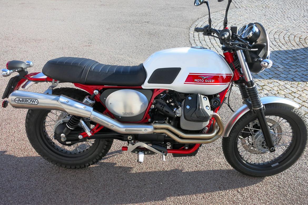 Moto Guzzi V7 II Stornello - Jeg så på Ducati scrambler, BMW R nineT Scrambler og Triumph Street Twin før jeg endte hos Moto Guzzi. billede 5