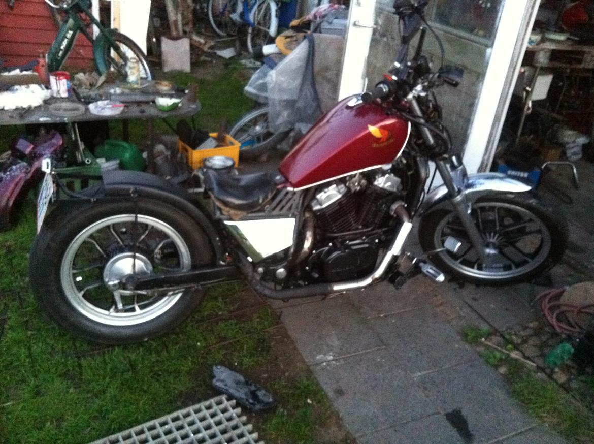 Honda VT500 Costum Bobber billede 16