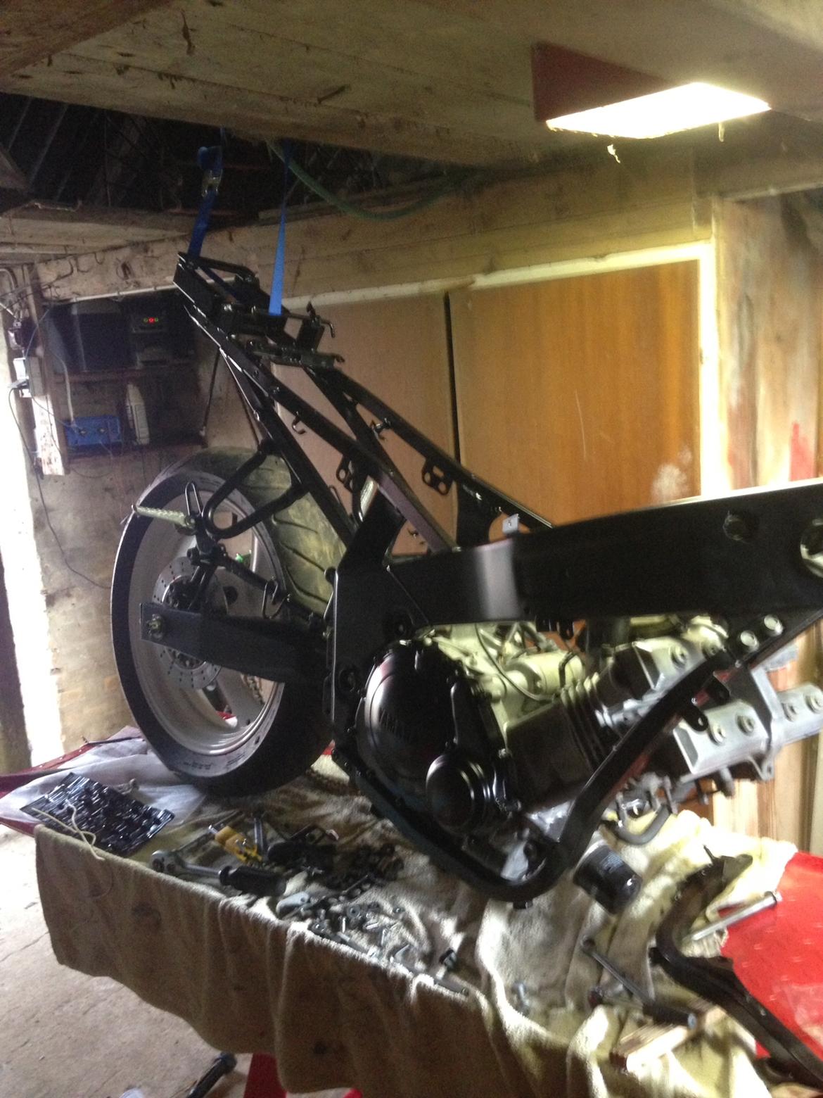 Yamaha fzr 600 R6 billede 17