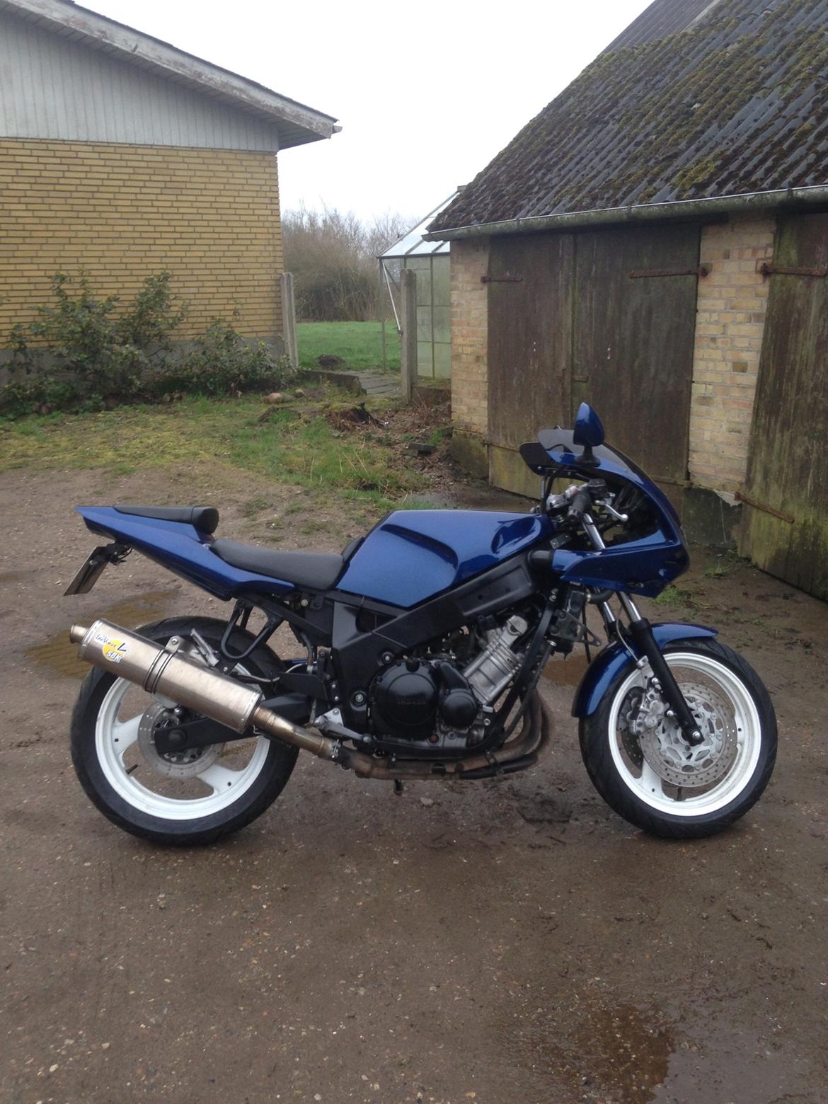 Yamaha fzr 600 R6 billede 21