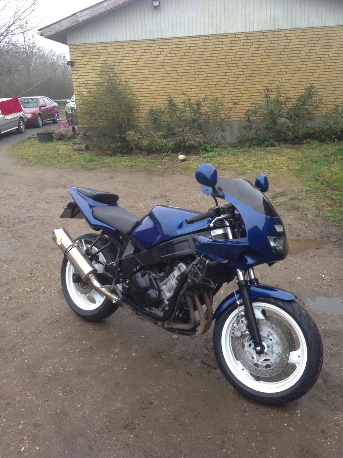 Yamaha fzr 600 R6 billede 20