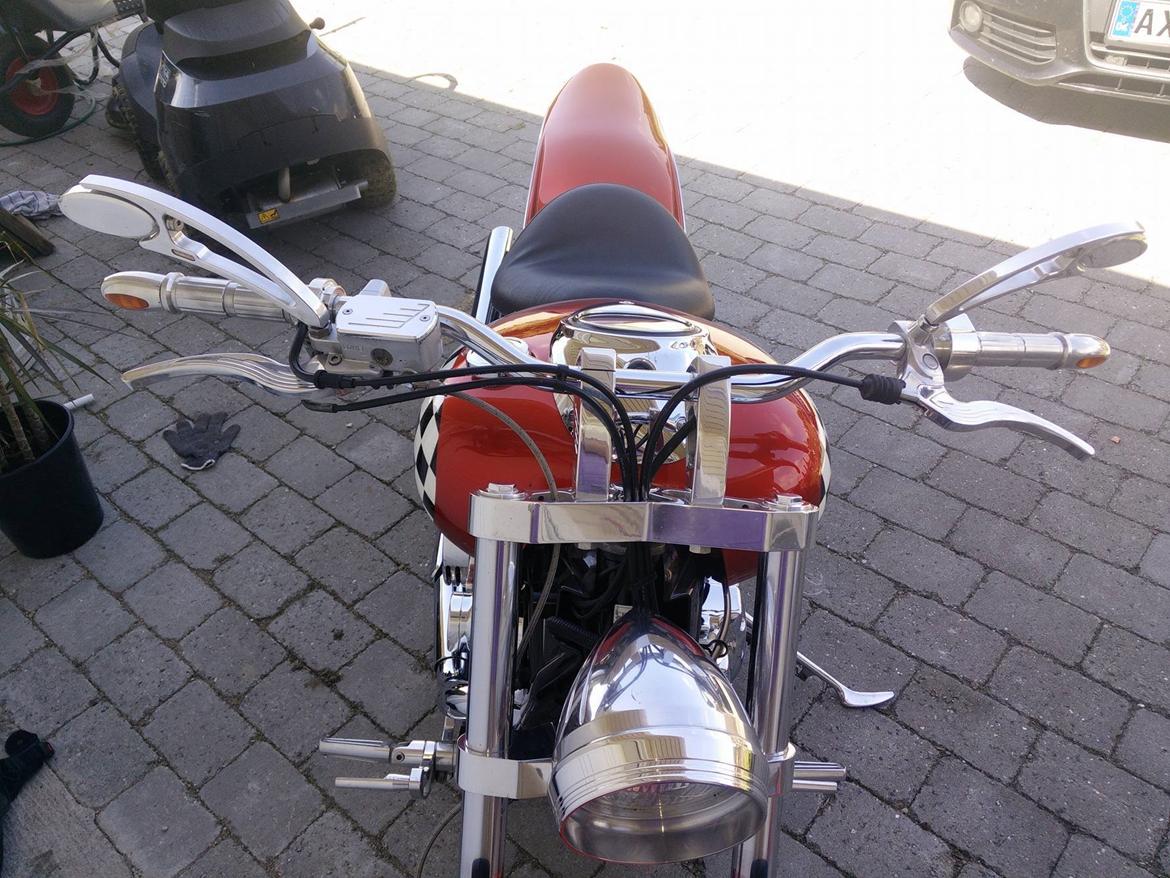 Yamaha xvs 1100ccm Drag-Star billede 4