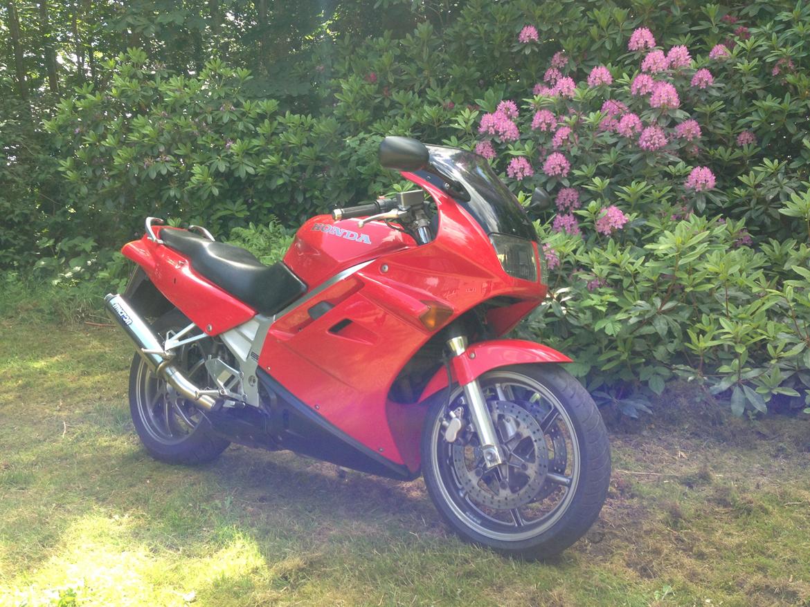 Honda VFR 750 billede 3