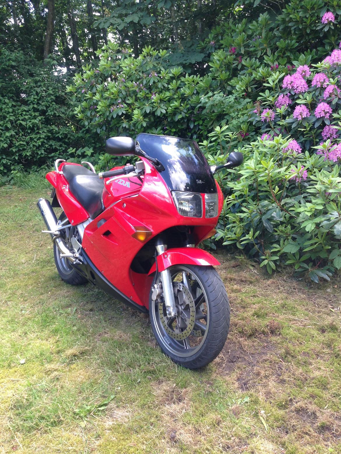 Honda VFR 750 billede 1