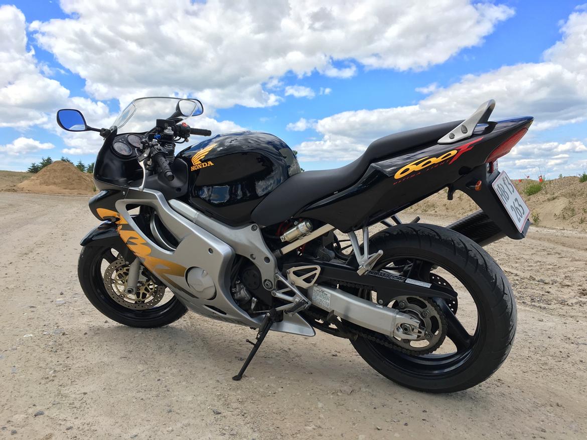 Honda CBR 600 F4 billede 6