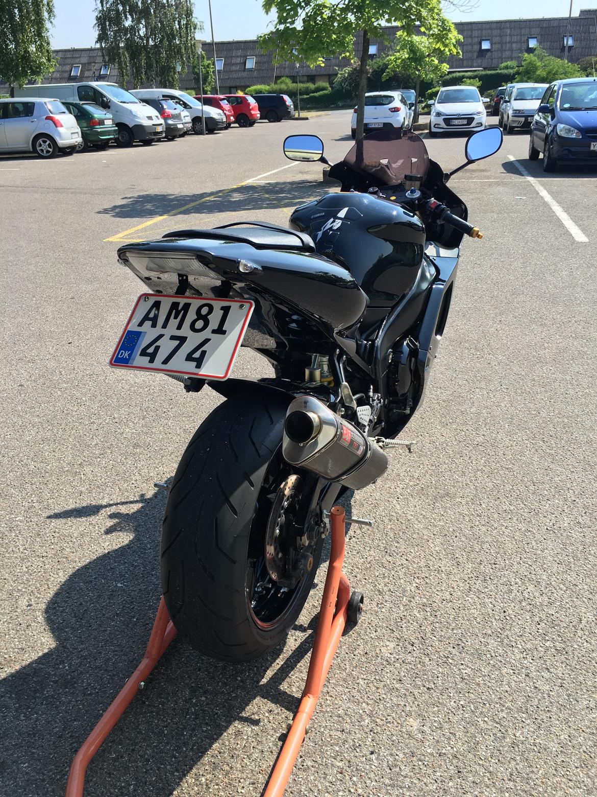 Yamaha R1  billede 16