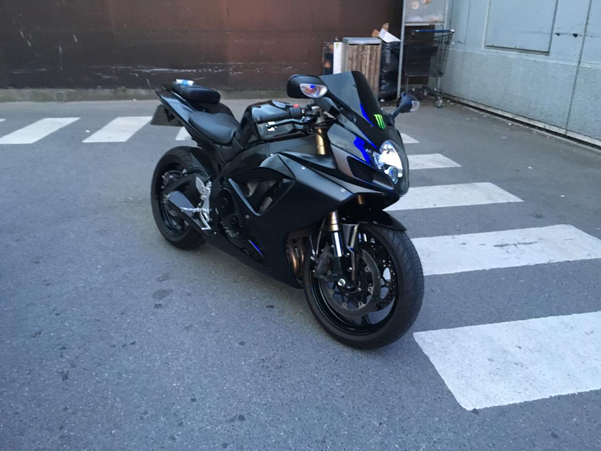 Suzuki Gsxr 600 k7 billede 1