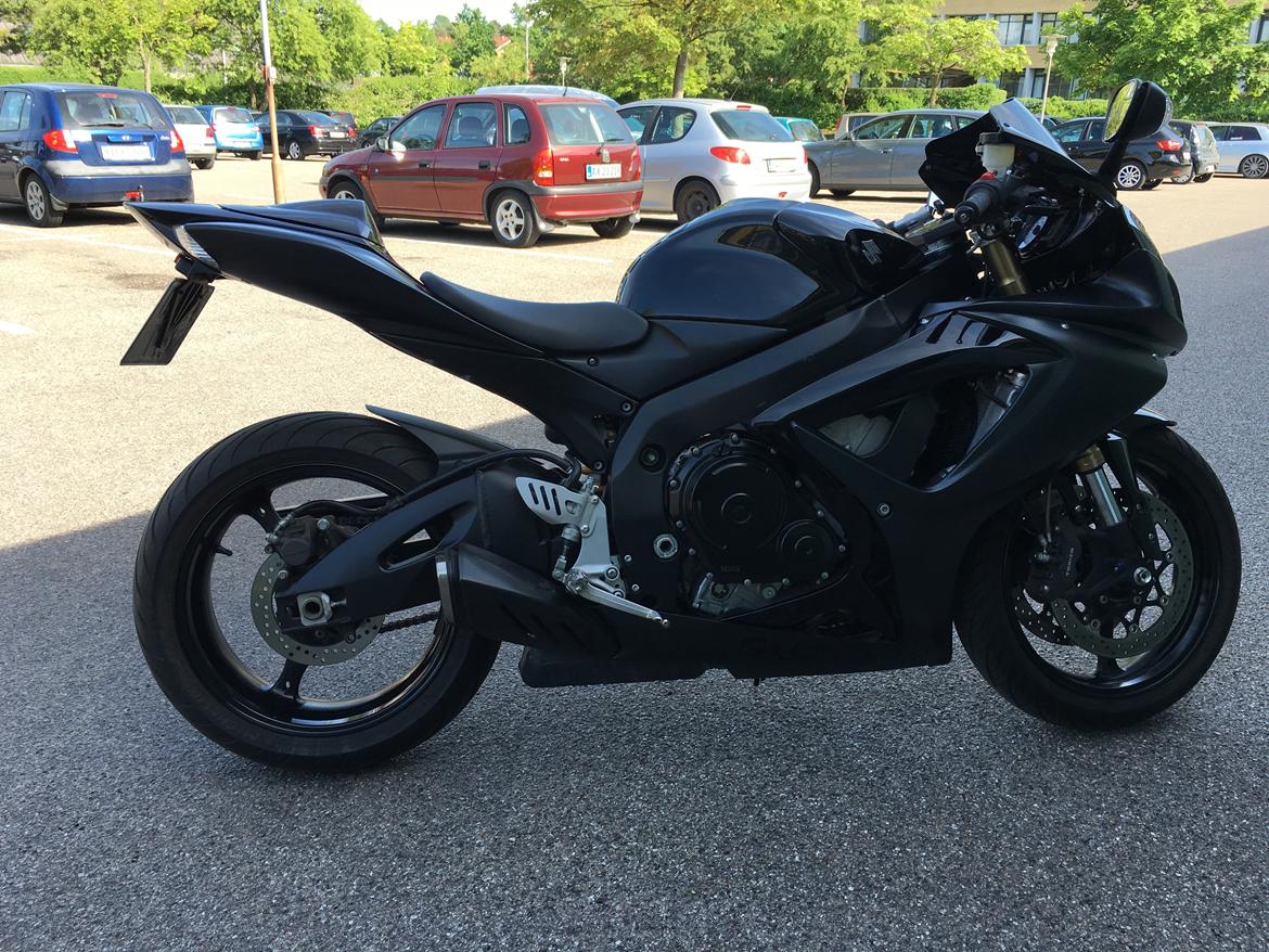 Suzuki Gsxr 600 k7 billede 8