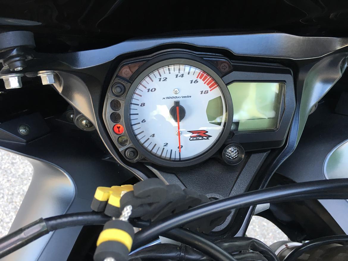 Suzuki Gsxr 600 k7 billede 20