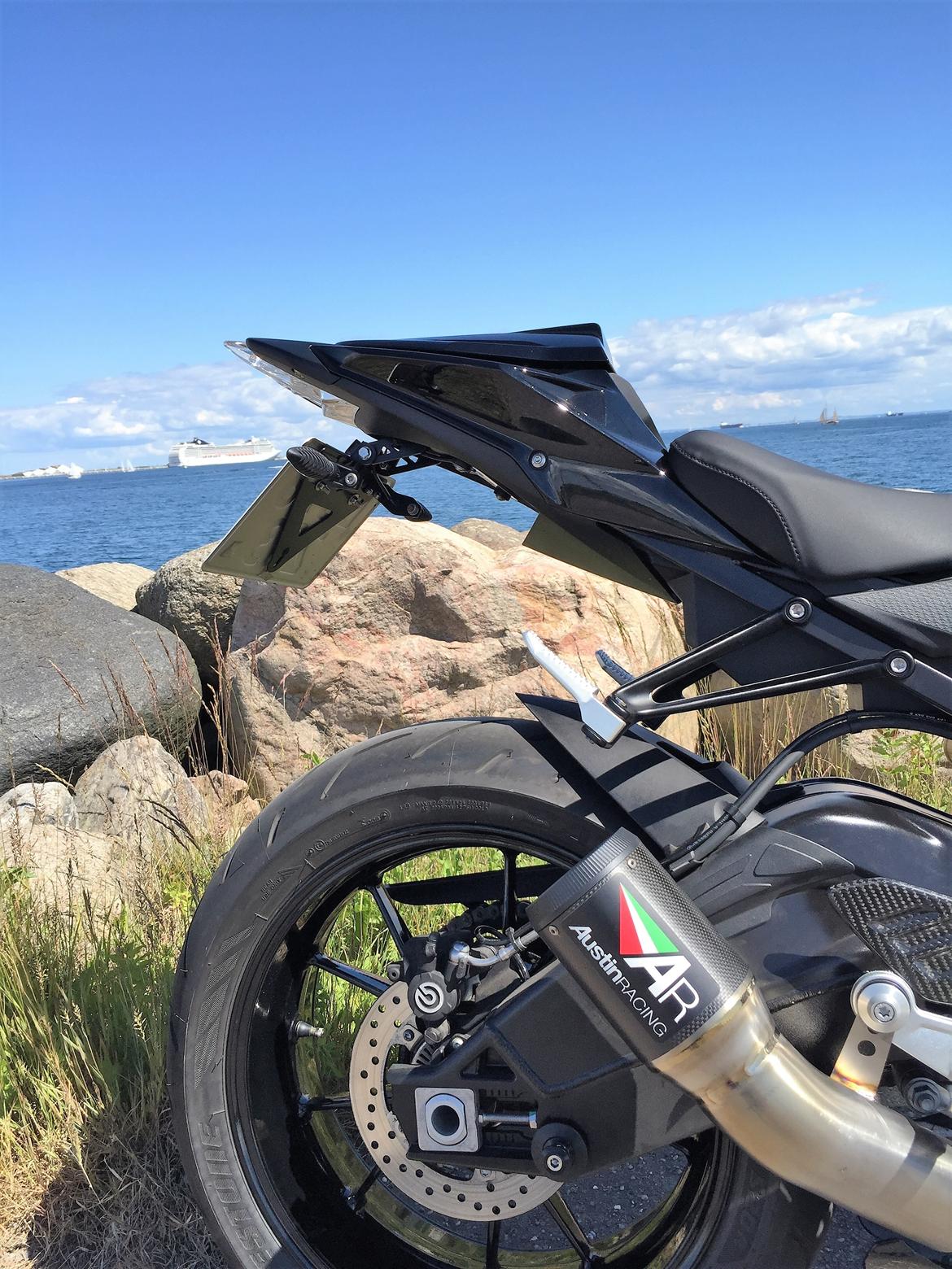 BMW S1000RR solgt billede 12