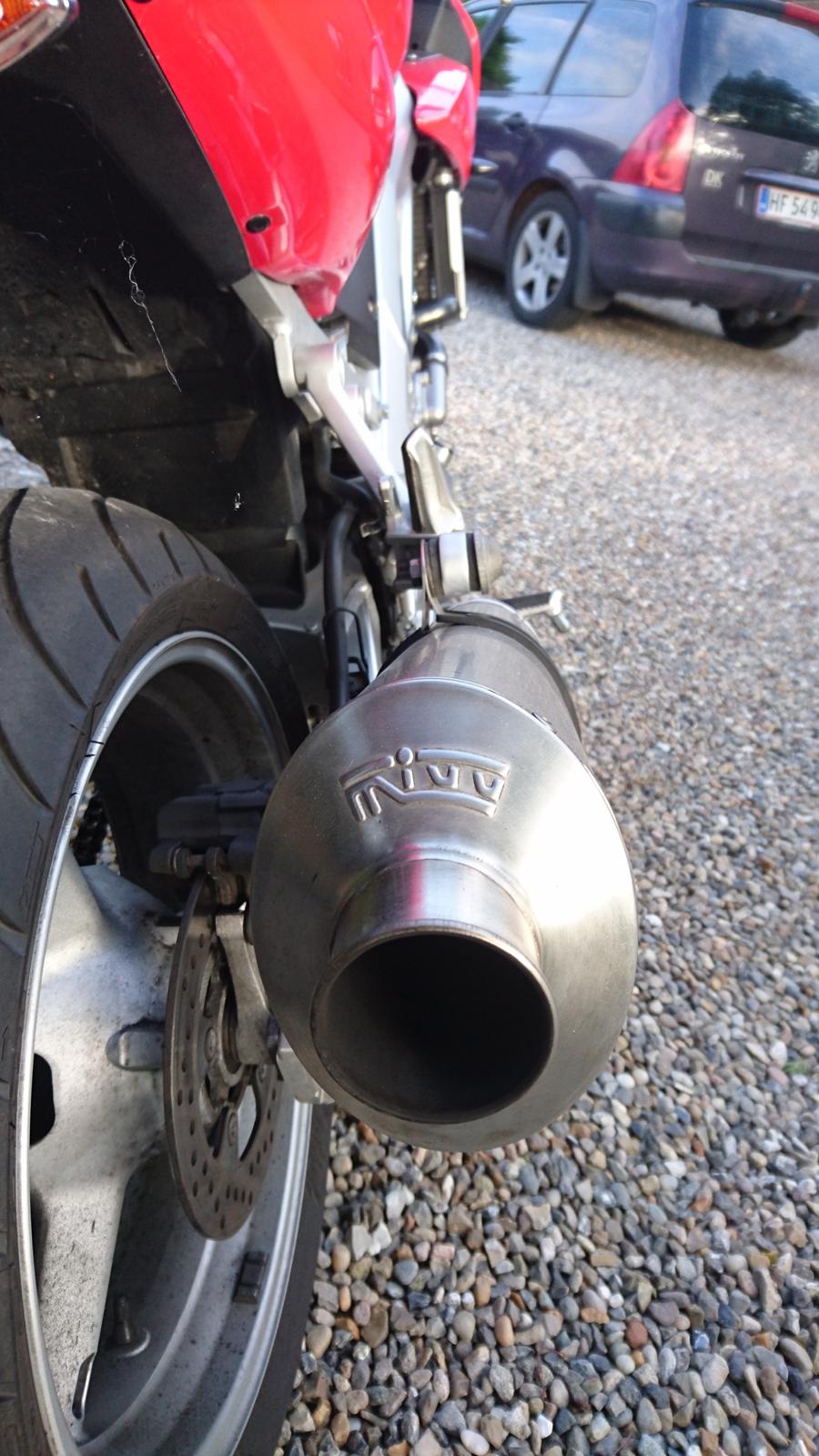 Suzuki SV1000S billede 7