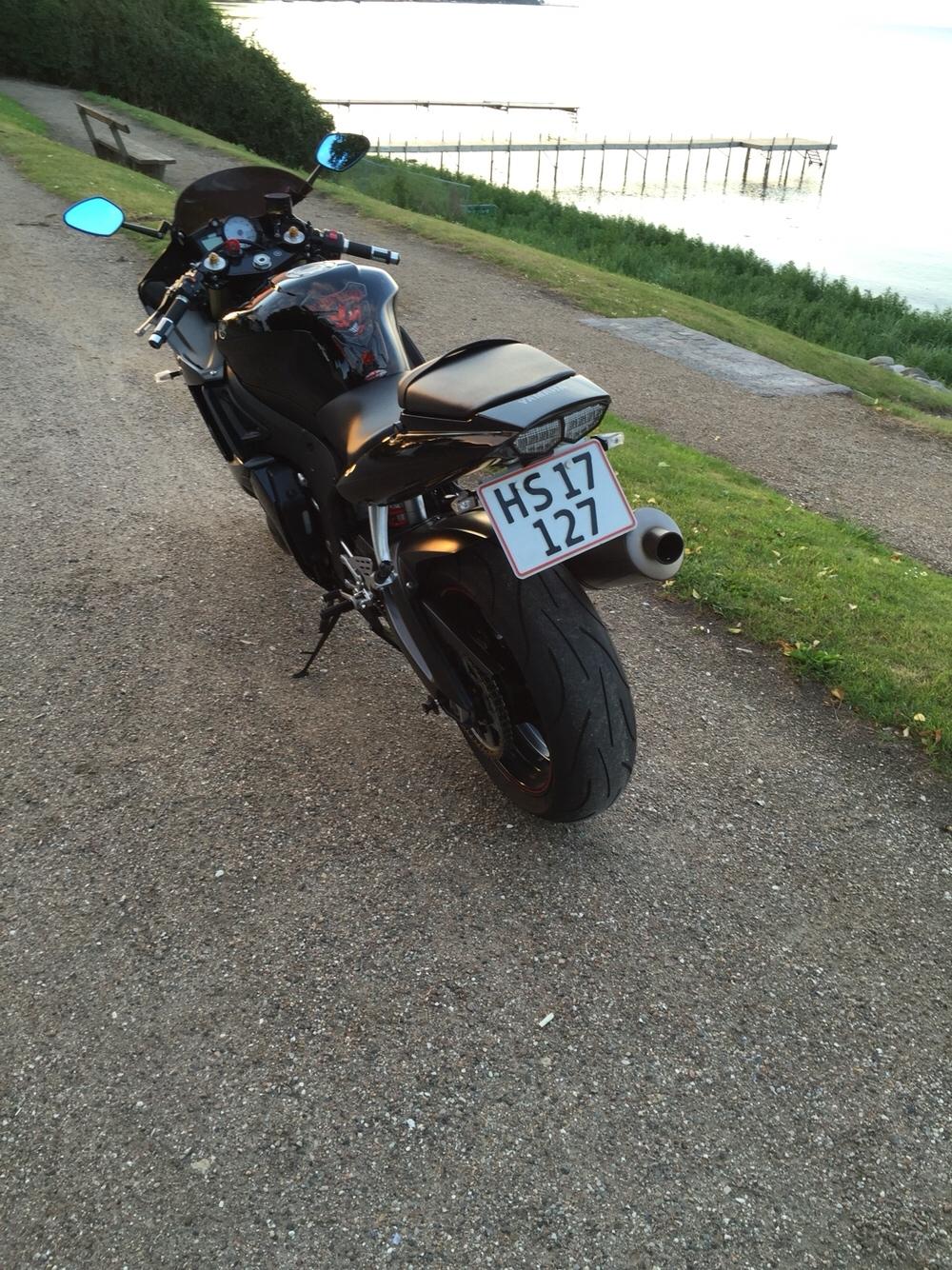 Yamaha YZF R6 billede 11