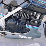 Kawasaki GPZ 500S