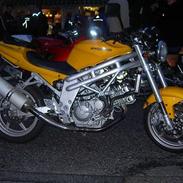 Hyosung GT 650