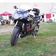 Suzuki GSXR 750