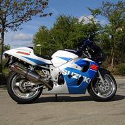 Suzuki Gsx-r 600