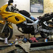 Suzuki SV-650S