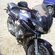 Yamaha FZ6 FAZER solgt