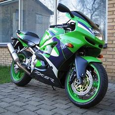 Kawasaki zx6r