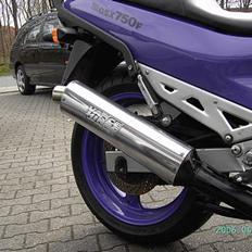 Suzuki GSX 750F solgt