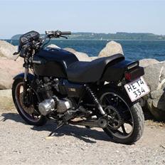 Kawasaki Z1000 J. 1150.  (SOLGT)